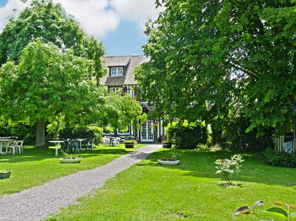 Logis Auberge Des Aulnettes Hérouville-Saint-Clair Eksteriør bilde